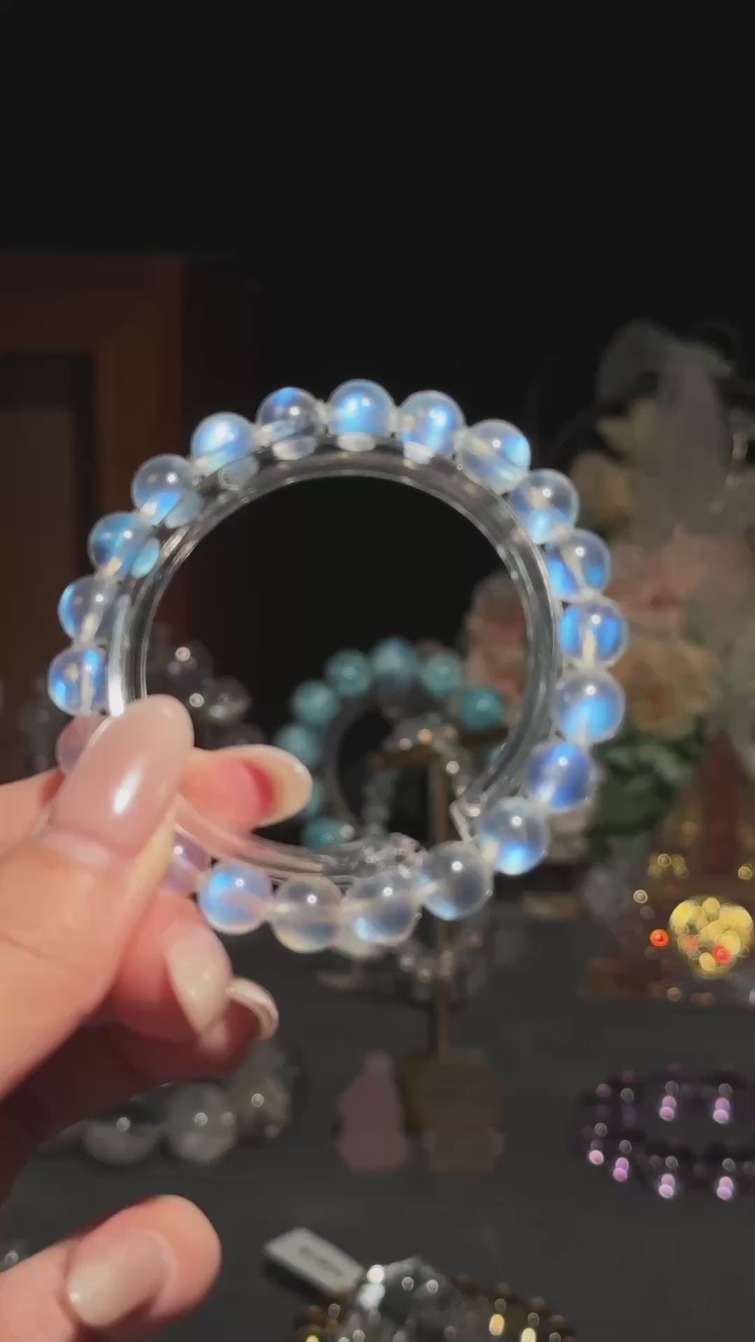 Sri Lankan Blue Moonstone 高冰体斯里兰卡蓝月光（8.3mm➕）