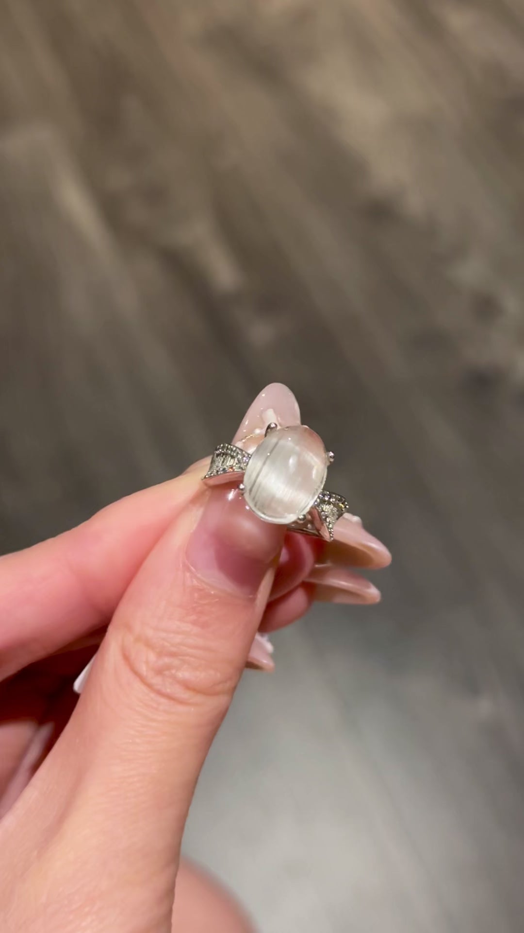 White Topaz Ring 典藏级猫眼白托帕戒指